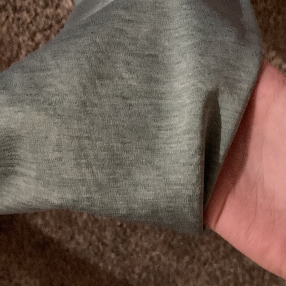 Nike Greenish glow dri-fit leggings size medium - Picture 2 of 4